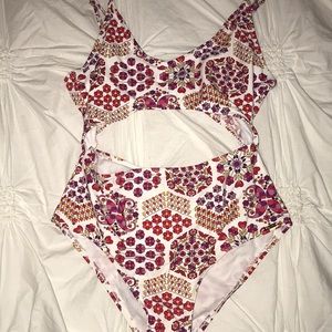 Cutout one piece